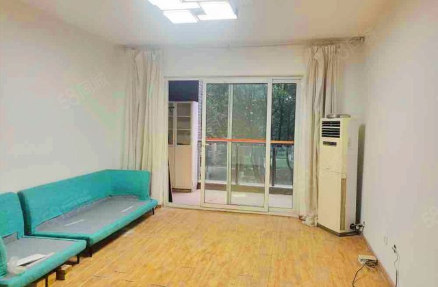 橙郡一期4室2厅130㎡165万二手房图片