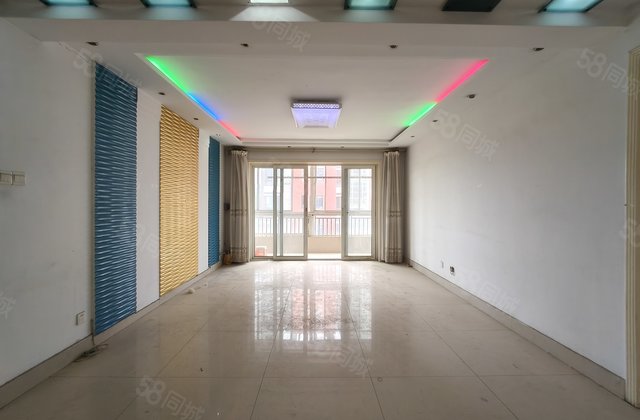 单价六千多环城湖北邻中通时代豪园三楼三叶草户型免大税