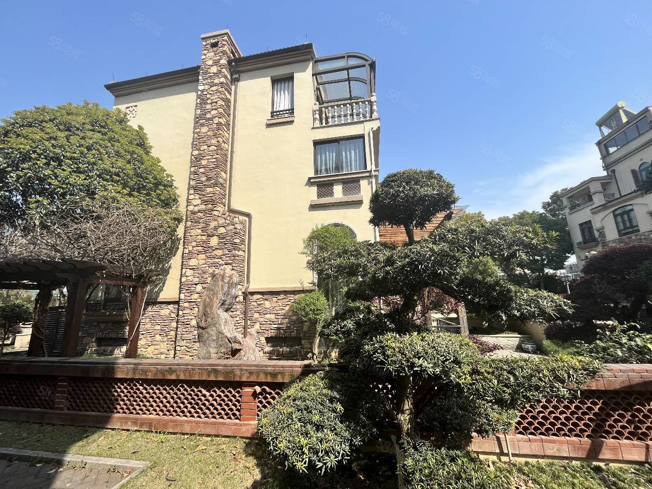 花园600平 图片里所见所得 一颗树几十万,天玺别墅(南区)-湖州58同城