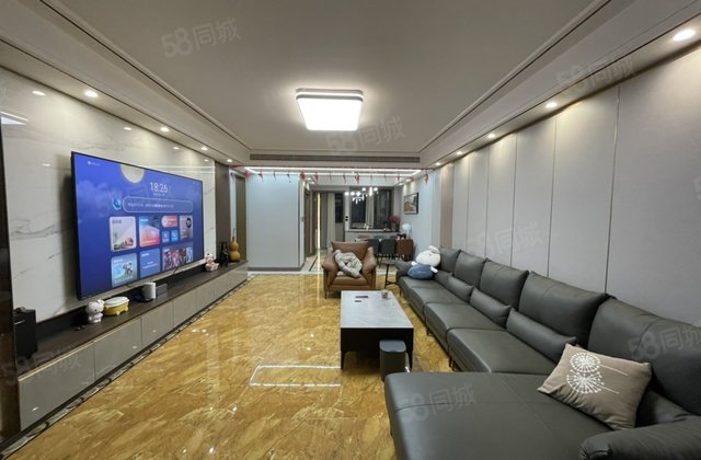 新出国岳府边户实验全屋品牌定制 送全屋家具家电清水湾 可贷款