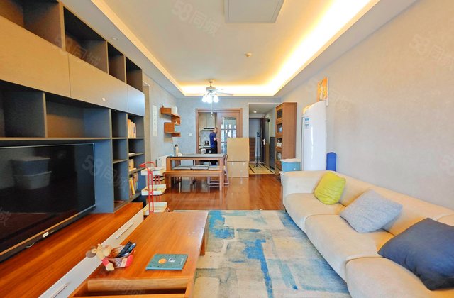 万科里金域国际(一二期)3室2厅110.5㎡200万二手房图片