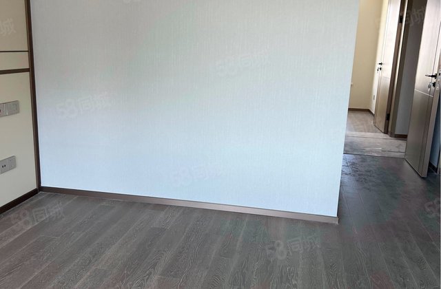 绿城柳岸晓风4室2厅140.38㎡365万二手房图片