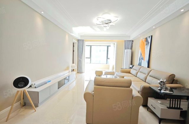 融创御湖宸院4室2厅148.01㎡130万二手房图片