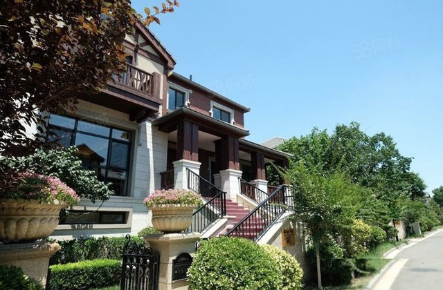 (一期现房清退)联排边户花源240使用面积600平观景位置