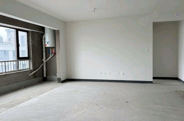 岱宗万阅府3室2厅140㎡129.8万二手房图片