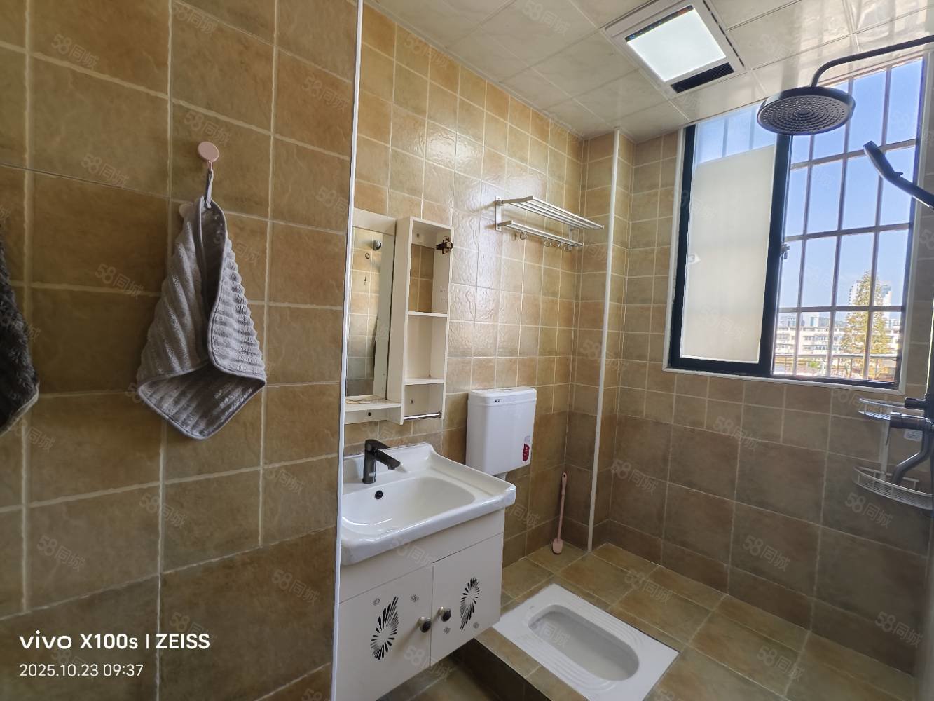 宜人小居3室2厅1卫92㎡南北39.8万