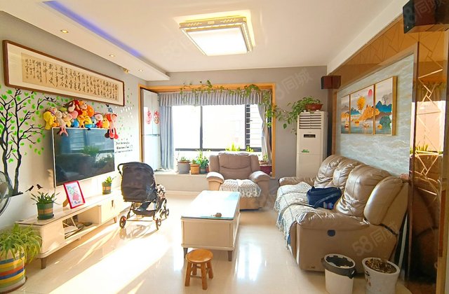蓝鼎观湖苑3室2厅102.62㎡110万二手房图片