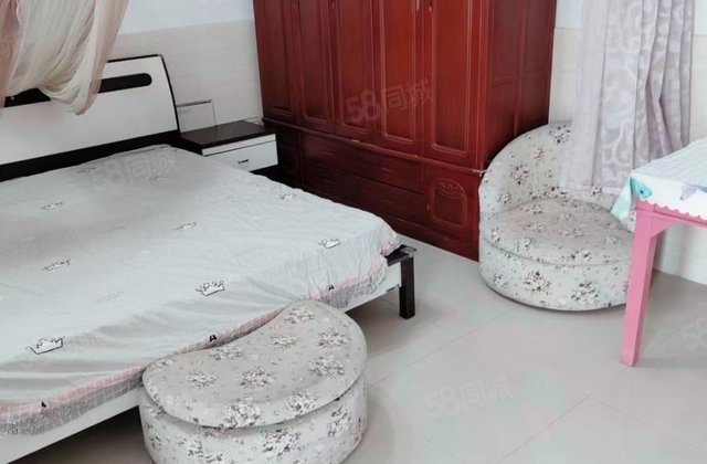 银泰商务中心1室1厅46㎡25.8万二手房图片