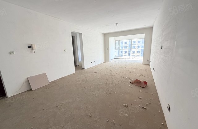 东昌丽都大平层新房未住送车位地下室