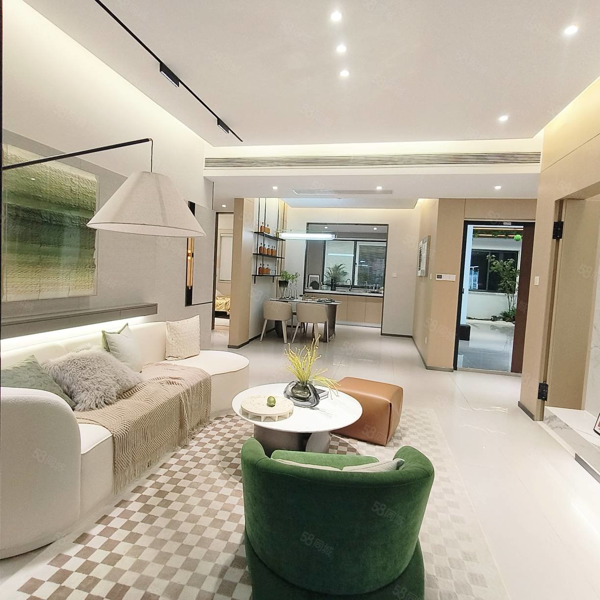 名邦鲲鹏御府3室2厅2卫107㎡南北45万