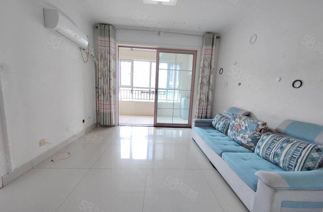 星美电梯两室 55万带储免大税 可按揭 随时看房