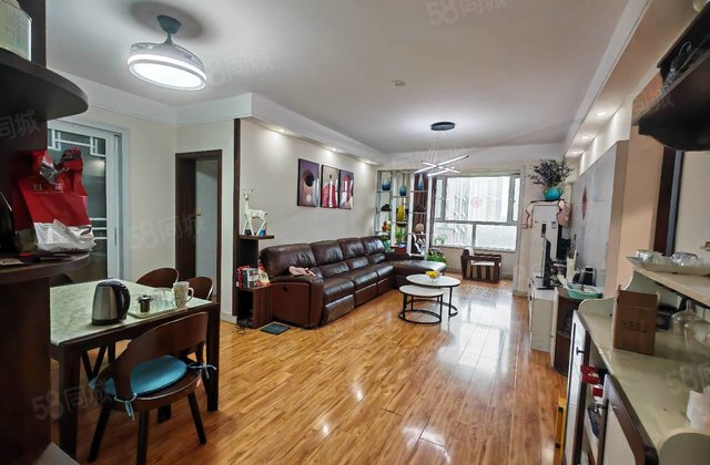 新上好房 金柱大学城四室两卫精装带双车位 储藏室免大税东边户