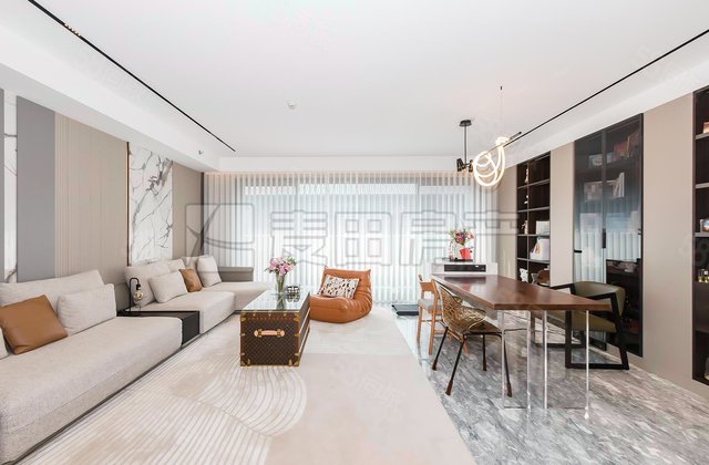 香山壹号院4室2厅220.4㎡2950万二手房图片