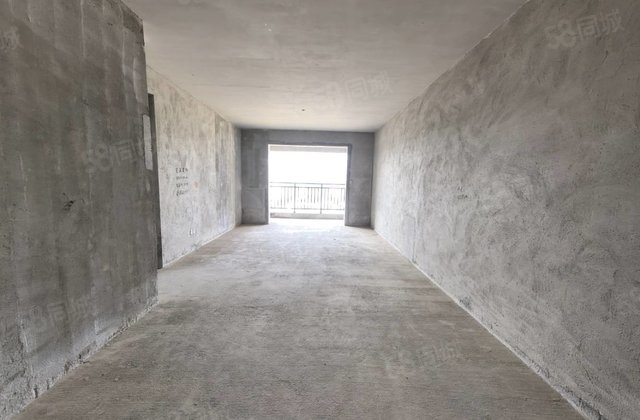 桂花糖小区4室2厅140㎡54.8万二手房图片