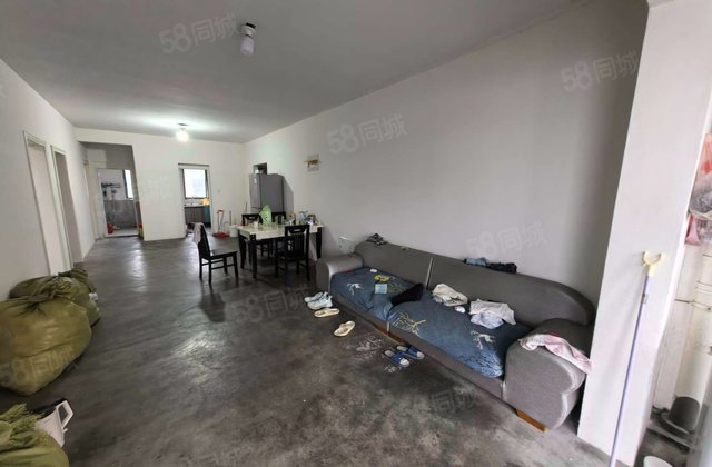 爱巢玉兰花园3室2厅117.38㎡96万二手房图片