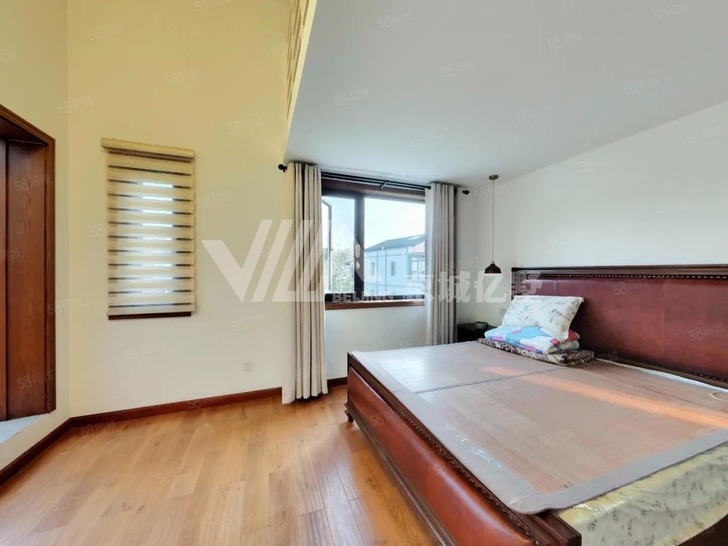 康城花園別墅6室2廳3衛(wèi)260㎡南北1180萬