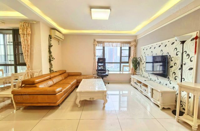 英郡(三期)3室2厅100.31㎡205万二手房图片