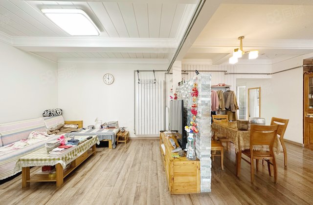 报社家属院5室2厅155㎡179万二手房图片