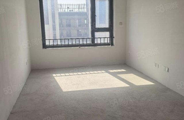 龙湖列车新城3室2厅105㎡85万二手房图片