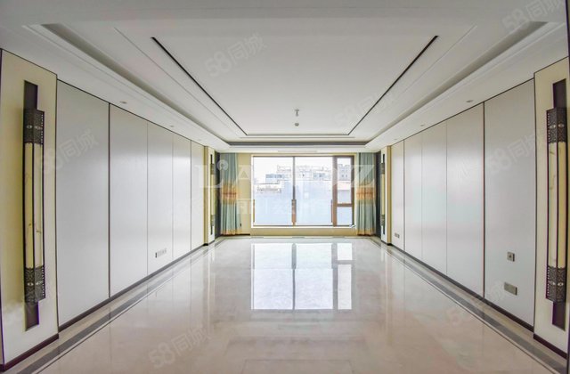 使馆壹号院4室2厅271.7㎡5600万二手房图片