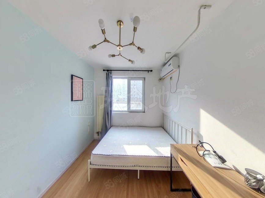 合順家園(西區(qū))1室1廳1衛(wèi)69.83㎡南295萬