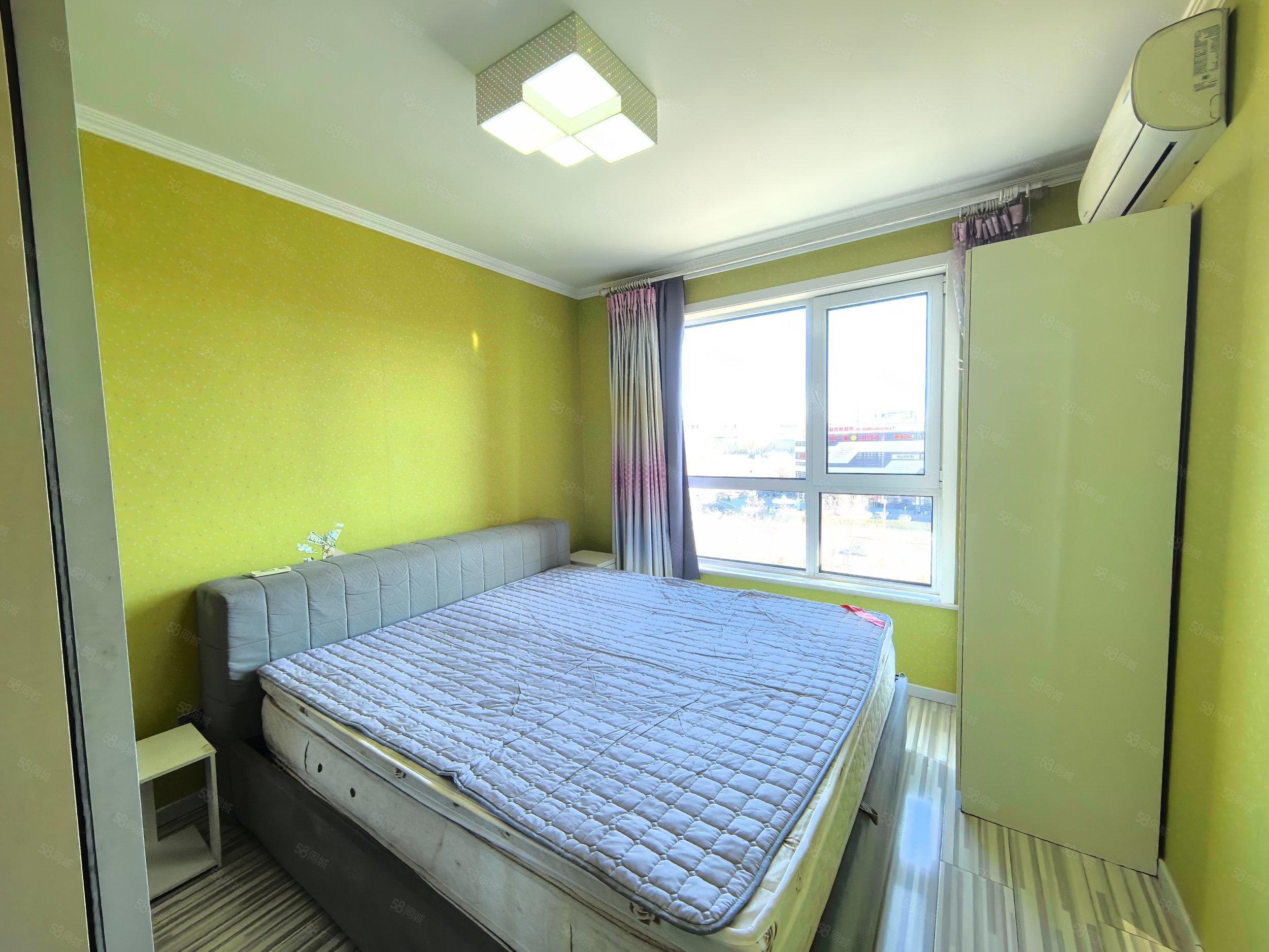 鑫園小區(qū)聞松臺2室1廳1衛(wèi)83.32㎡南200萬