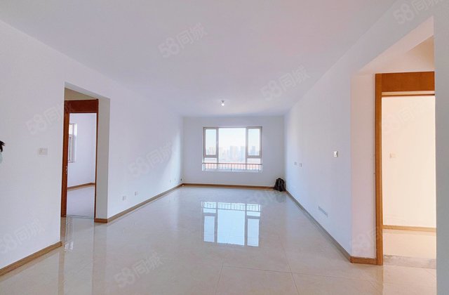 培文！民生11号院东边户！全新未住！四室两厅两卫！送车储