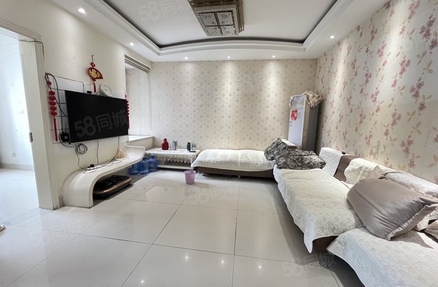 月亮湾商品房 画阳光实验 电梯好楼层 车储齐全