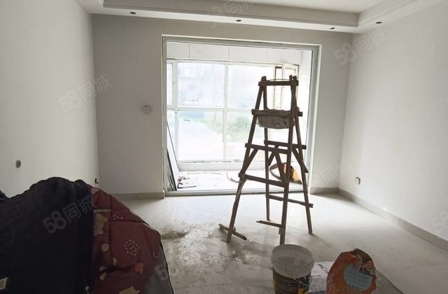 西湖馨苑刚需三居 南北通透 配套成熟 有电梯 商品房 高绿化