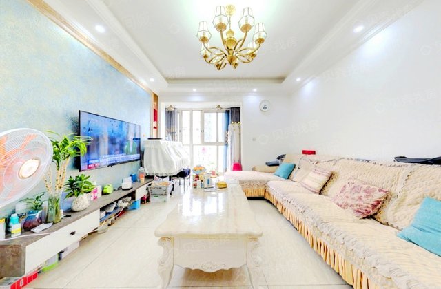 蜀都惠园4室1厅116.12㎡194万二手房图片