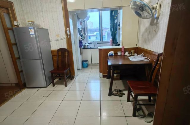 安澜路小区3室1厅68㎡30万二手房图片