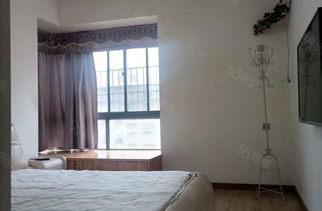 星火花苑3室2厅124㎡56万二手房图片