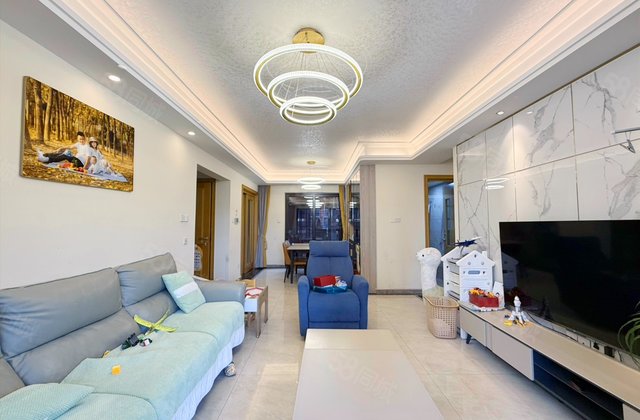 金地前海山4室2厅133.63㎡210万二手房图片