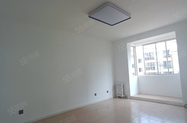 文轩外国语老一新时代东关国际清华园