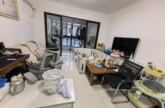 联发君悦首府3室2厅104.62㎡109万二手房图片