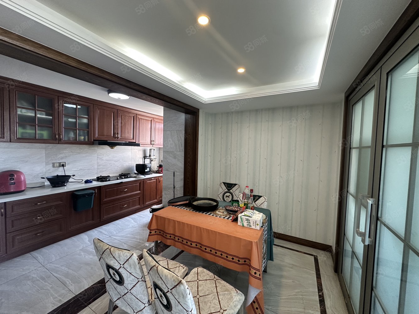 尚城生活3室2厅2卫100㎡南北51万