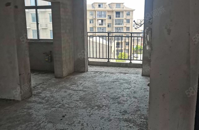格兰金园3室2厅128.23㎡19.9万二手房图片