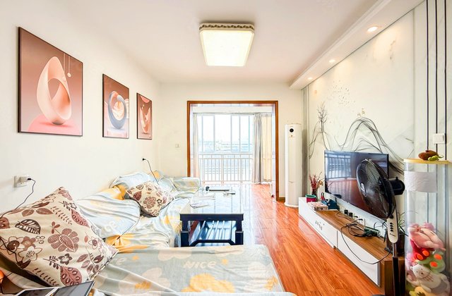 蜀郡杜鹃城3室2厅89.45㎡55万二手房图片