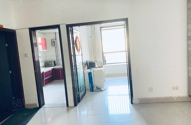 水城华府 精装修 商业配套成熟 板楼房东直卖全款优惠价格可议