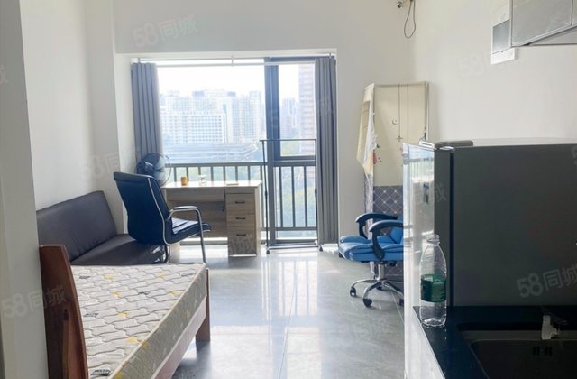 万科金融中心1室1厅37㎡27万二手房图片