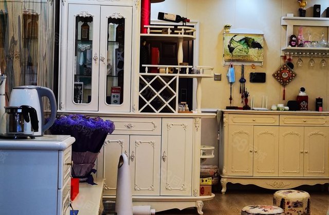 湖畔佳苑3室2厅126.36㎡56万二手房图片