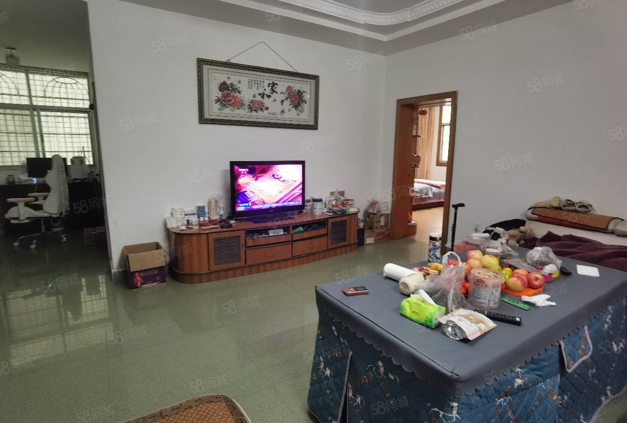 万象广场3室2厅2卫145㎡南65万