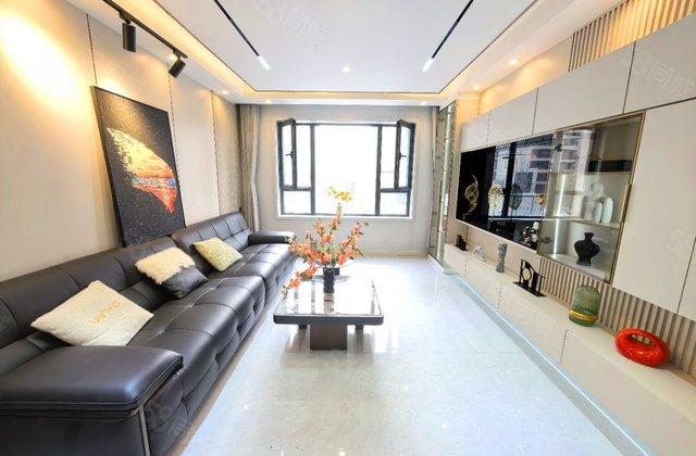 高新怡众名城2室2厅92.34㎡50万二手房图片