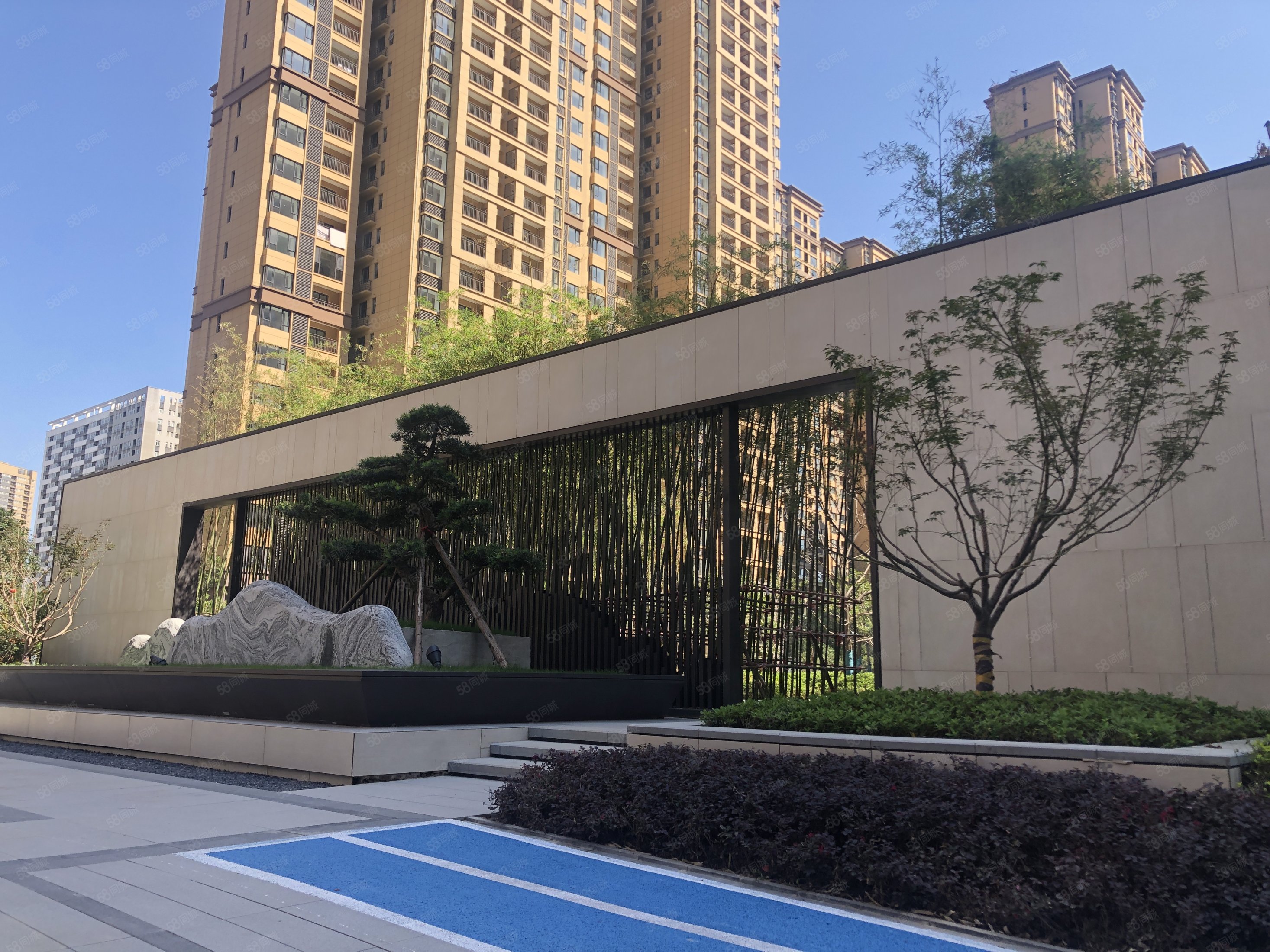 三迪枫丹3室2厅1卫87.82㎡南155万