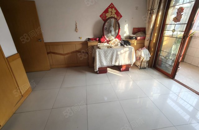湖边乐园电厂多层三楼，水城嘉苑 加装电梯中小区停车方便急售
