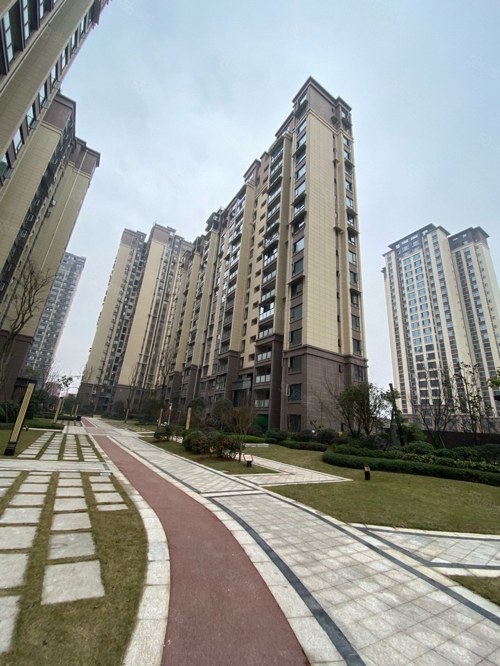 龙湖领御4室2厅2卫96㎡南北78.9万