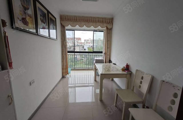 天城明珠2室2厅61㎡26万二手房图片