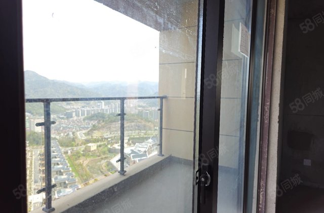 磐谷映象4室2厅119㎡60万二手房图片
