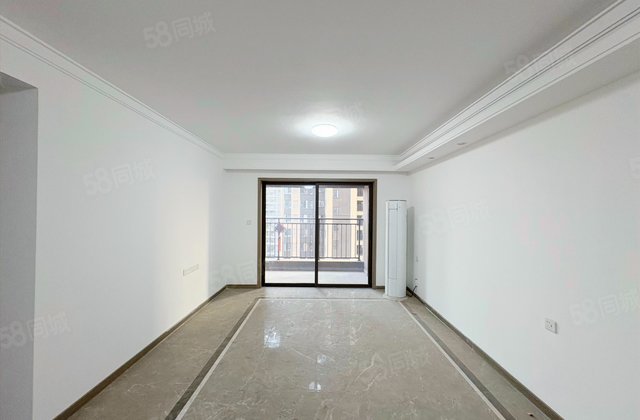 越秀悦湖台3室2厅120.87㎡180万二手房图片