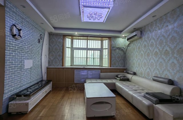 柳泉花园精装三室两厅中间楼层保证真实随时看房 金柱绿城颐馨园